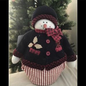 Plump 12” snowman with sweater decoration